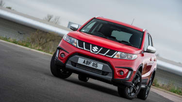 Suzuki Vitara - front